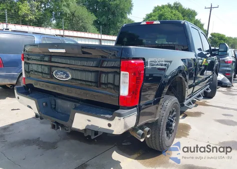 2017 Ford F-250 Xlt из США, поврежденный, VIN 1FT7W2BT2HEC89686